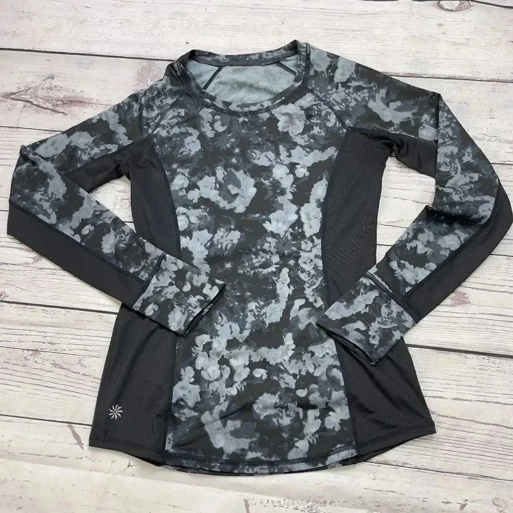 Athleta Runaway Long Sleeve Workout Top